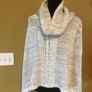 WHITE House BLACK Market Montclair Cape Size M